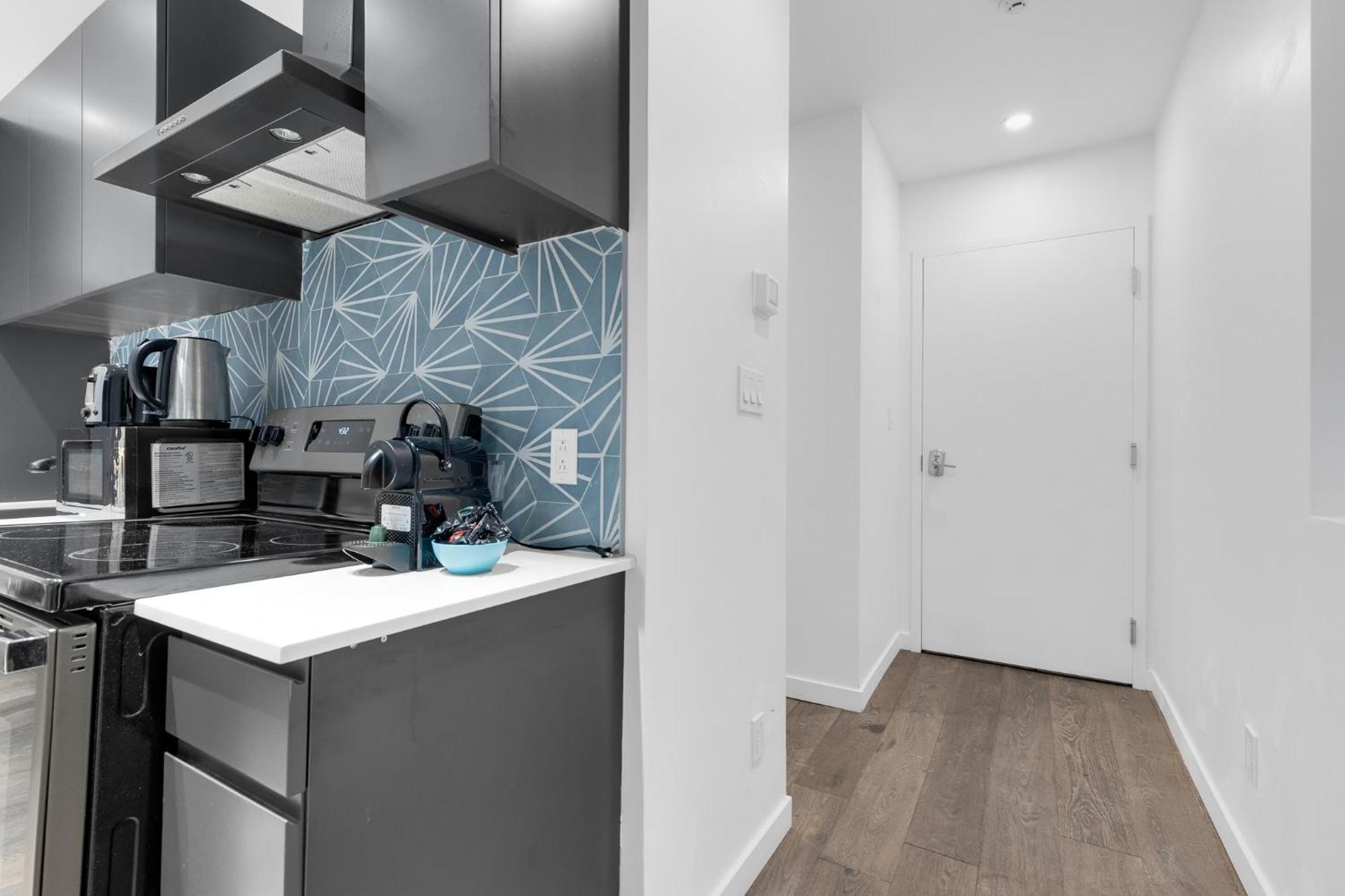Bakan - Sainte Catherine Montreal Room photo